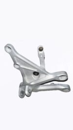 Suporte pedaleira dianteira direita CBR 1000 2004 - 2007 - Imagem 8