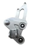 Suporte pedaleira dianteira direito MT 07 2016 - 2023