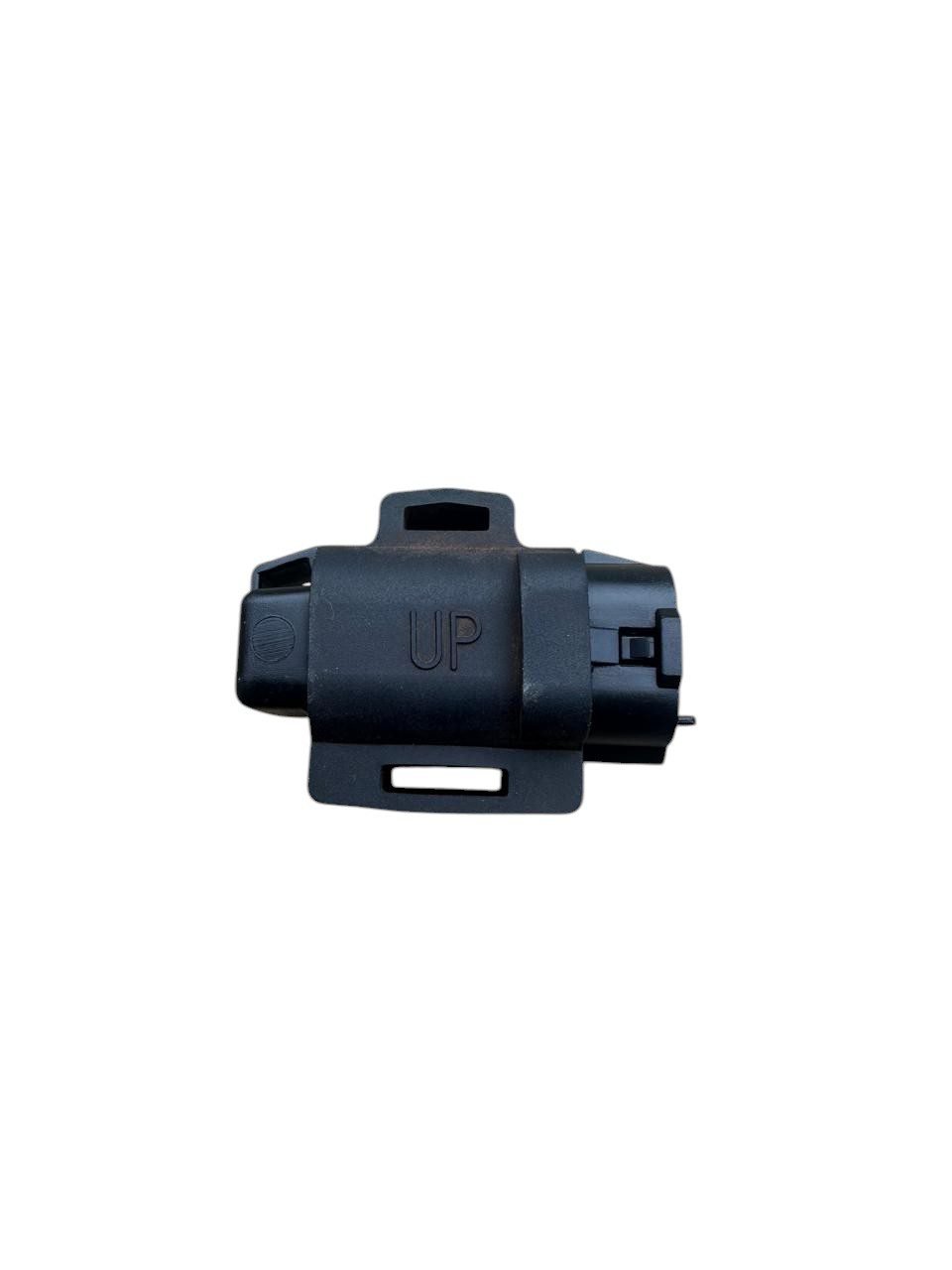 15319975851-151-photoroom.jpg Sensor UP Suzuki GSR 750 2013 - 2016 - Imagem 1