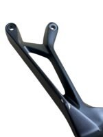 Suporte pedaleira traseira esquerd Suzuki GSR 750 2013 -2016 - Imagem 7