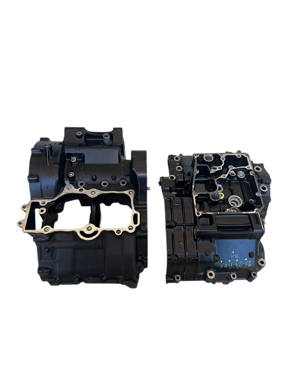 15325575343-1-55-photoroom.jpg Par bloco motor Versys 650 / ER-6N - Imagem 1