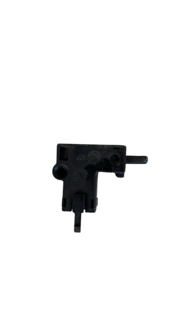 15328272532-52f65bd1-634b-4c4f-95e0-42d49c1530be-photoroom.jpg Interruptor embreagem Fazer 600 2005 - 2009 - Imagem 1