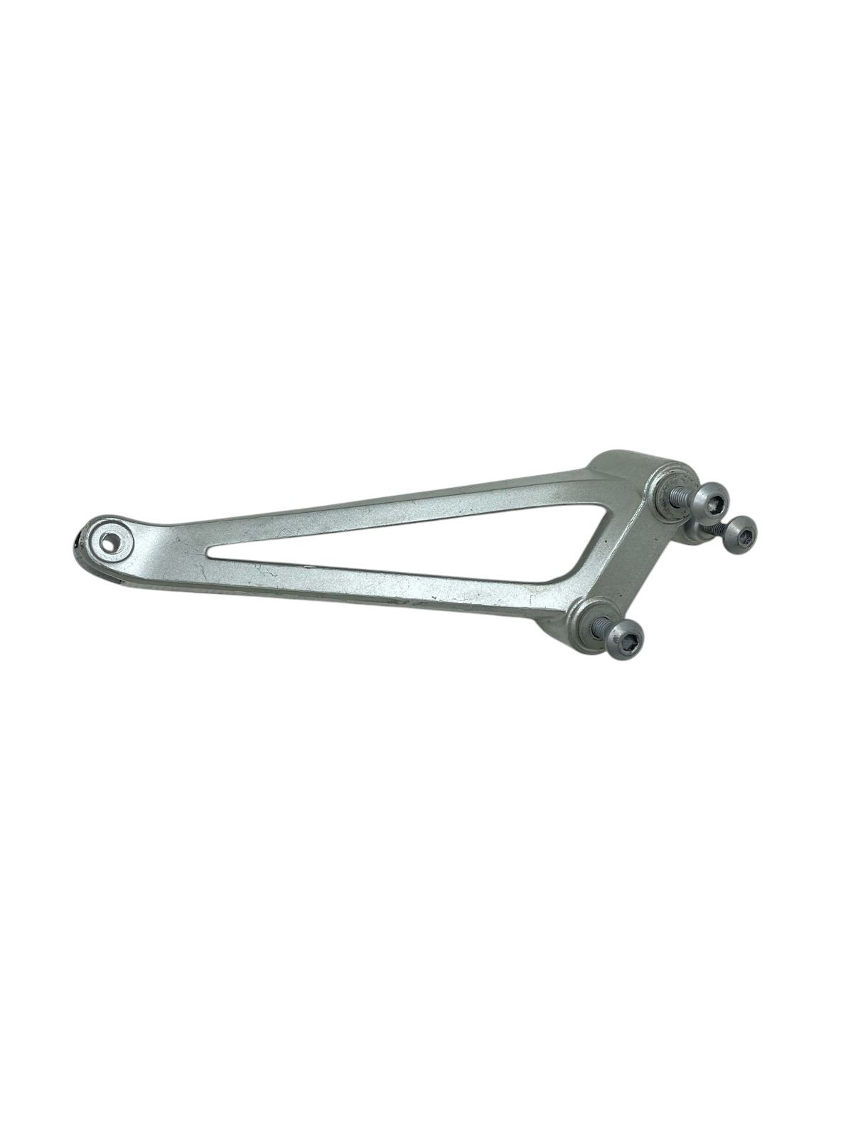 15336754762-whatsapp-image-2025-03-31-at-15-13-27-3-photoroom.jpg Suporte pedaleira traseiro esquerdo YZF R1 2009 - 2014 - Imagem 1