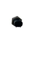 Sensor temperatura radiador GSXR 1000 SRAD 2004 - 2005 - Imagem 4