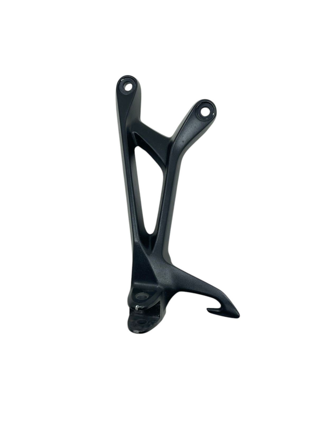 15341992854-whatsapp-image-2025-04-21-at-14-55-20-3-photoroom.jpg Suporte pedaleira traseiro esquerdo GSX-S 750 2017 - 2023 - Imagem 1