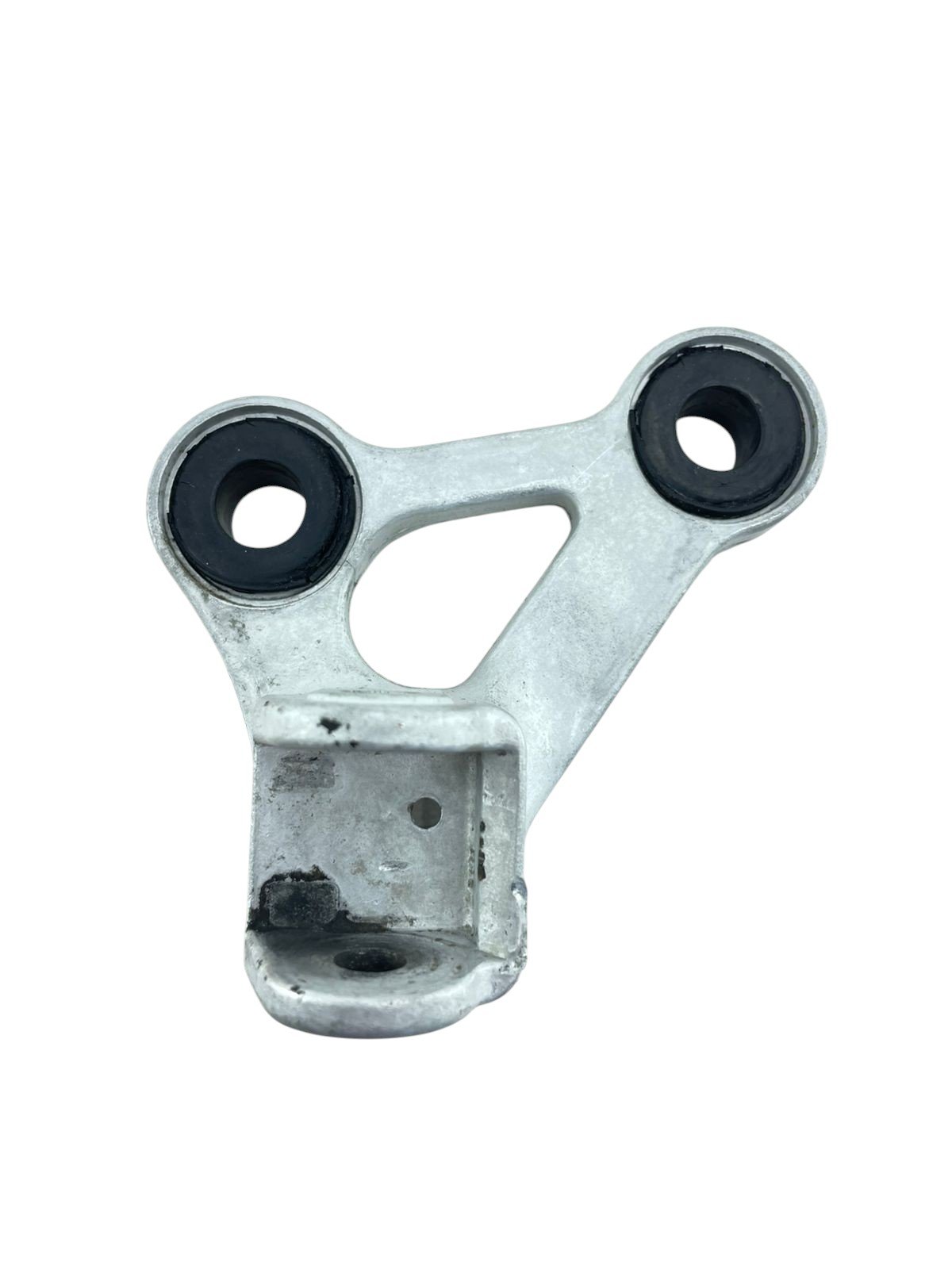 15378436820-whatsapp-image-2025-09-17-at-16-36-03-8.jpg Suporte pedaleira dianteira esquerda CBR 1000 1991 - 1995 - Imagem 1