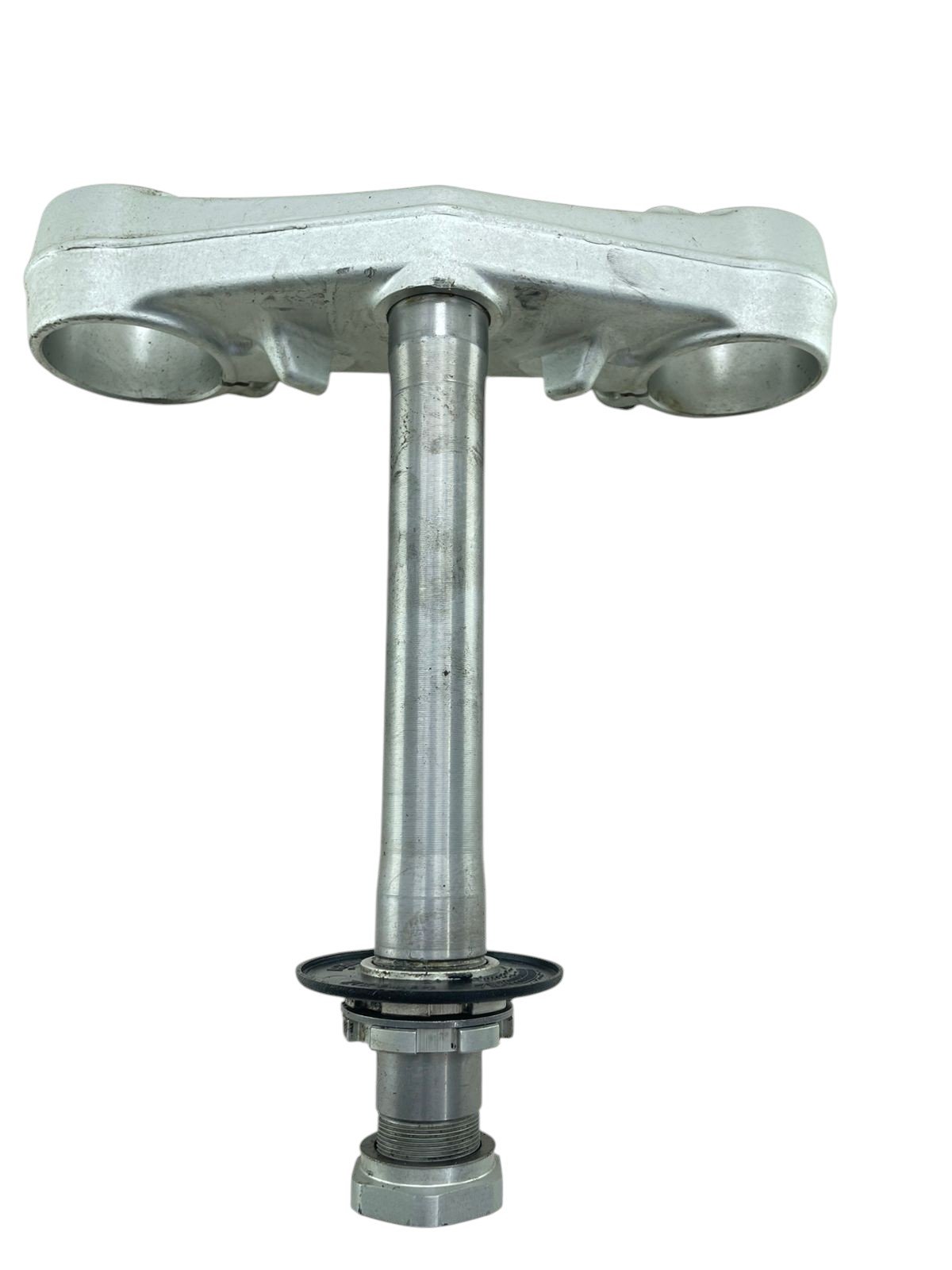 15381210500-whatsapp-image-2025-09-29-at-13-48-24-3.jpg Mesa inferior / Coluna Tiger 800 XC 2011 - 2015 - Imagem 1