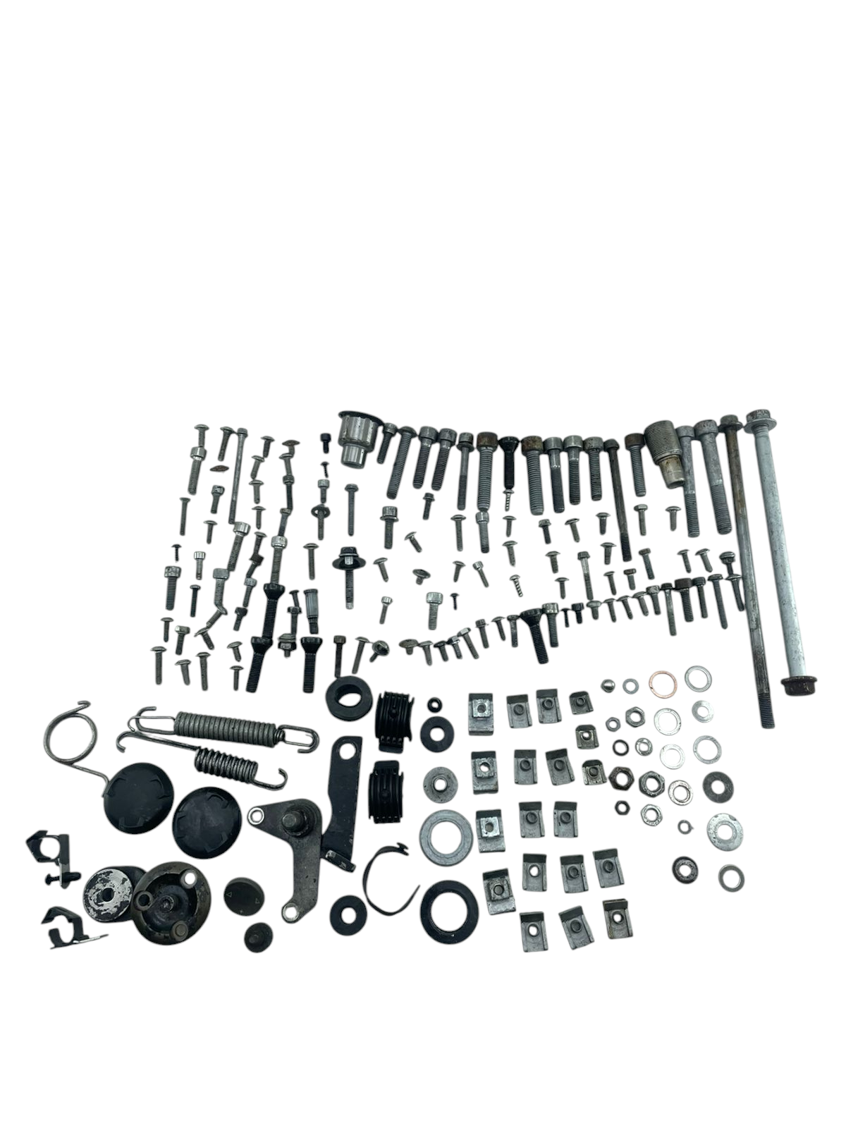 15383113752-whatsapp-image-2025-10-06-at-17-00-56-3.webp Kit parafuso chassi BMW R 1200RT 2009 - Imagem 1