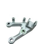 Suporte pedaleira dianteira esquerda MT 03 2021 - 2023