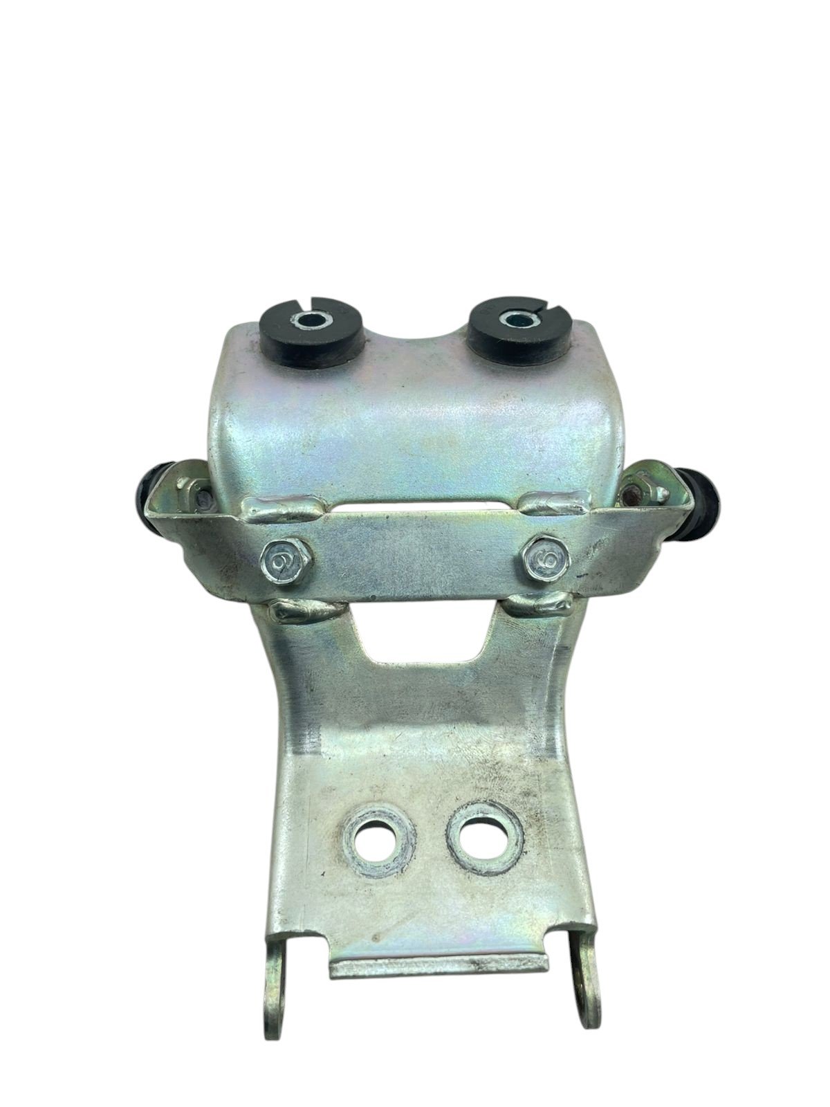 15391526287-whatsapp-image-2025-10-30-at-14-29-55-photoroom.jpg Suporte tanque traseiro MT 03 2021 - 2023 - Imagem 1