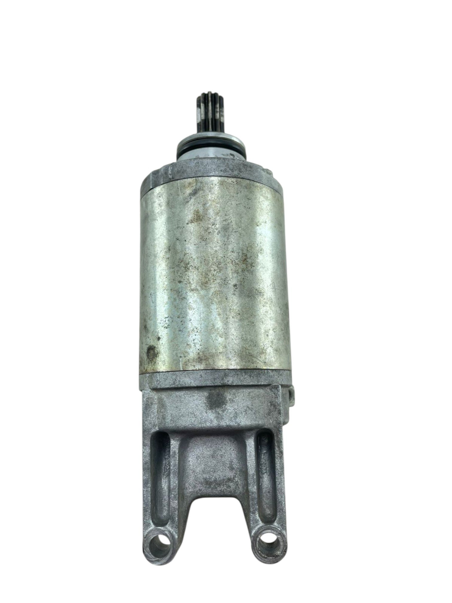 15396500271-whatsapp-image-2025-11-21-at-15-13-29-1.jpg Motor arranque ZX6 2002 - Imagem 1