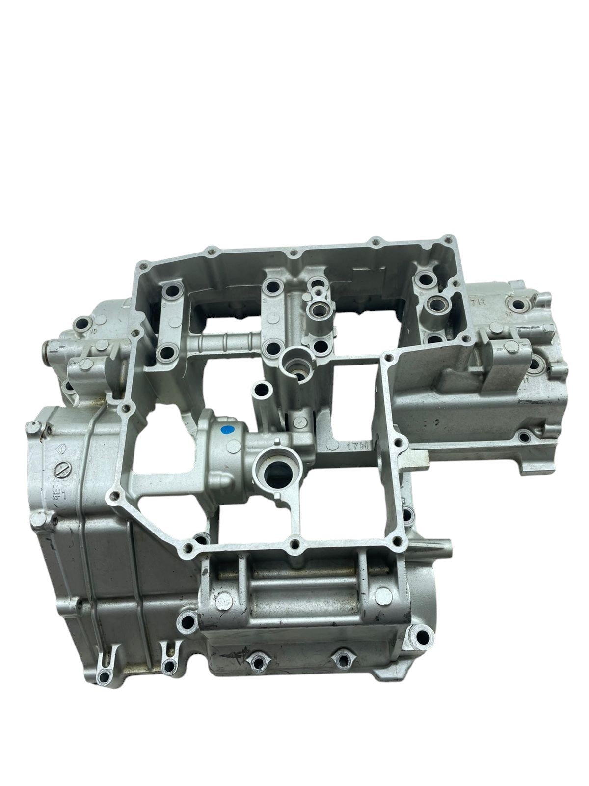 15397731014-whatsapp-image-2025-12-03-at-14-23-52-2.jpg Bloco motor inferior Bandit 650 2009 - 2012 - Imagem 1