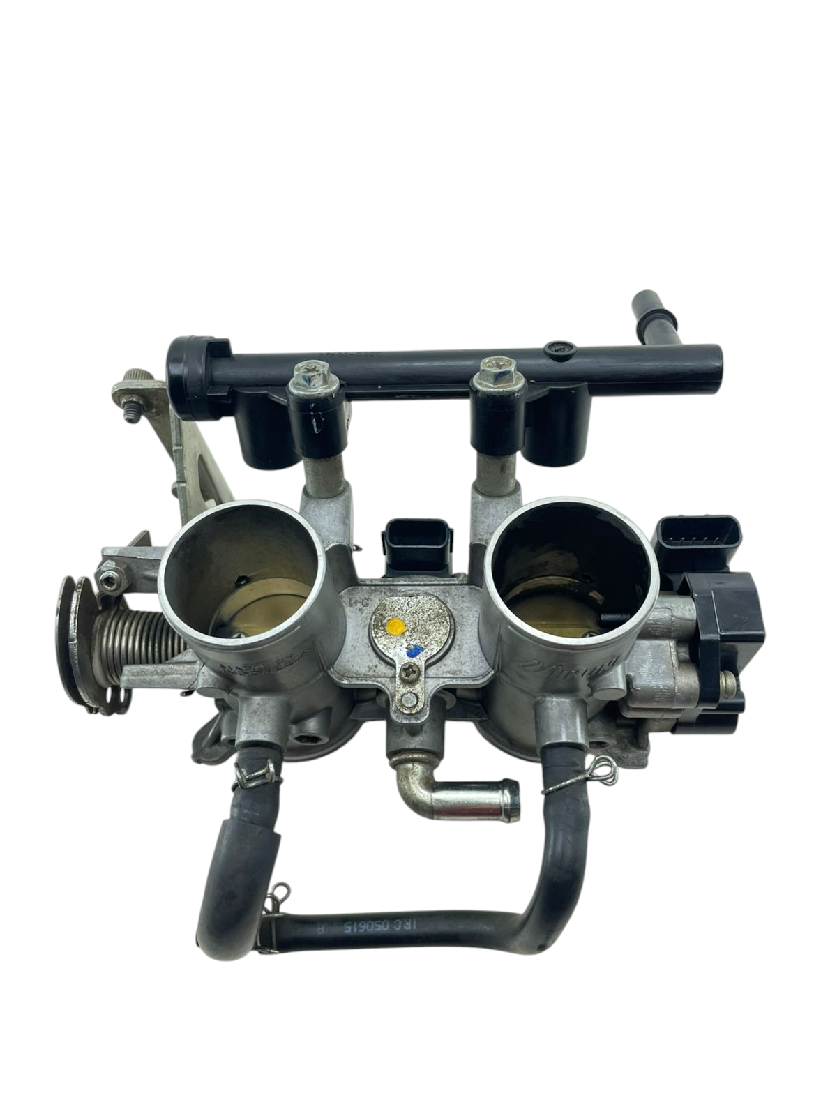 15398612698-whatsapp-image-2025-12-01-at-16-29-55-1.png Corpo injeção YZF R3 2016 - 2019 - Imagem 1