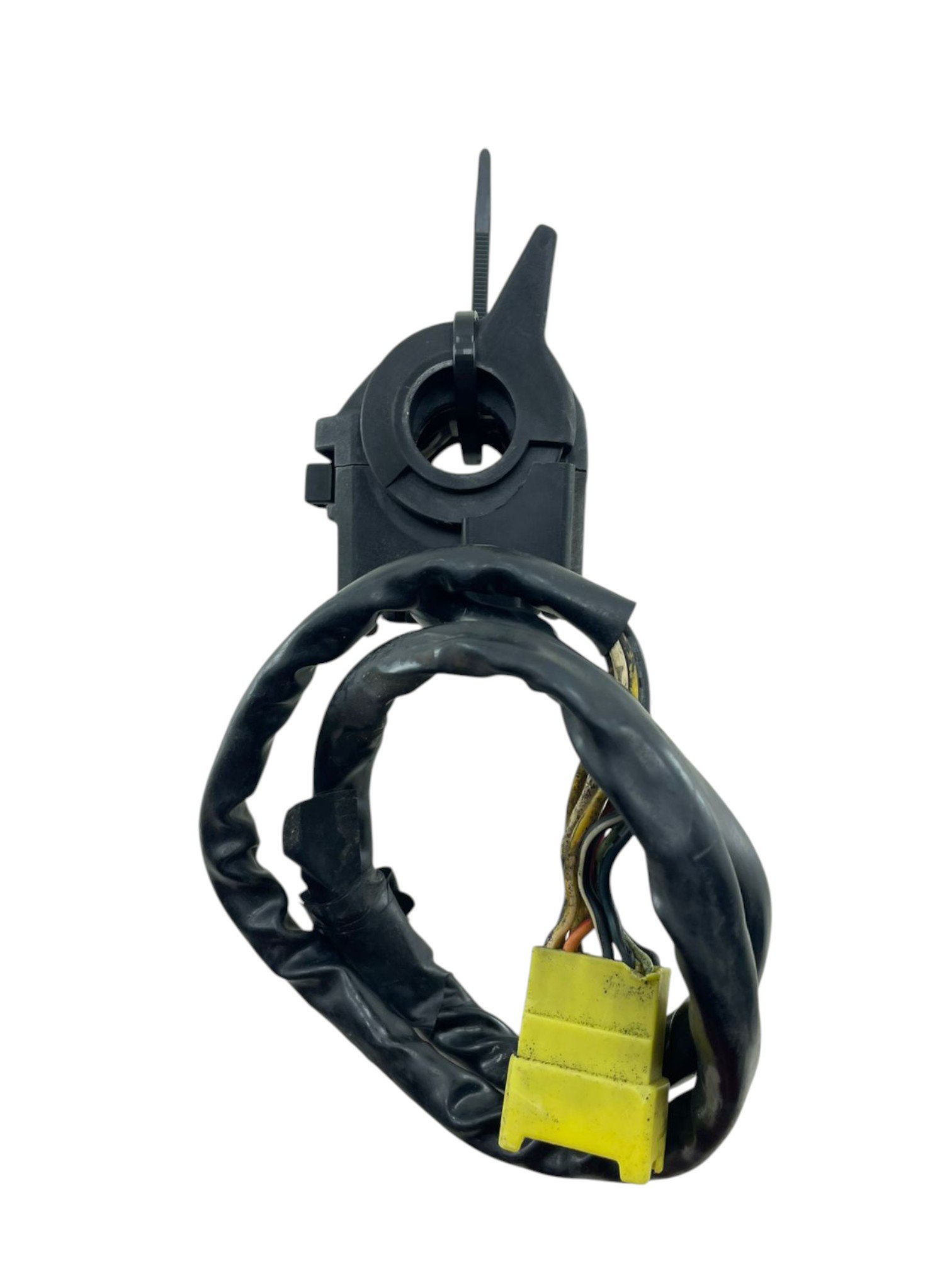 15399400318-whatsapp-image-2025-12-08-at-16-46-30-1.jpg Chave luz GSXR SRAD 750 1994 (C/Detalhe) - Imagem 1