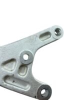 Suporte pedaleira traseiro direit GSXR SRAD 750 1994 C/Detal - Imagem 9