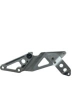 Suporte pedaleira dianteira esquerda GSXR SRAD 750 1994