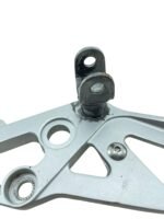 Suporte pedaleira dianteiro direito GSXR SRAD 750 1994 - Imagem 7