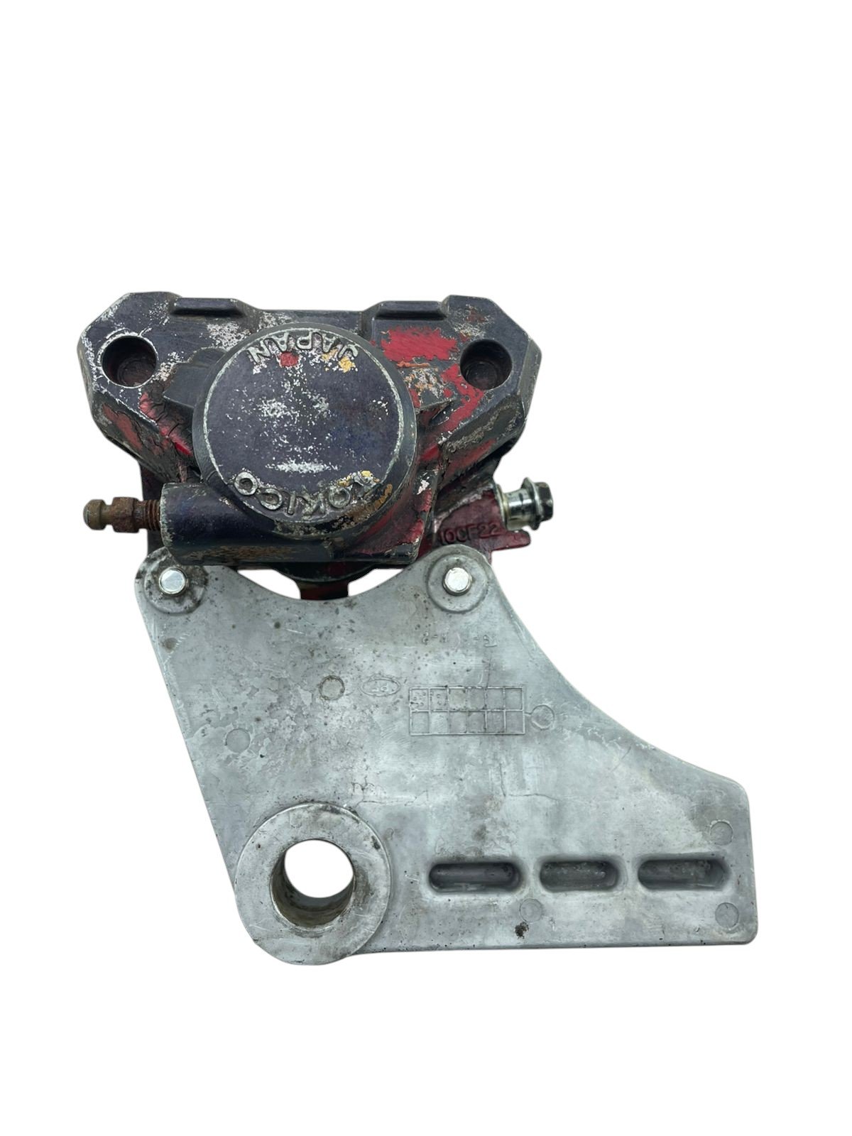 15399561514-whatsapp-image-2025-12-10-at-14-45-14-1.jpg Pinça freio traseiro GSXR SRAD 750 1994 - Imagem 1