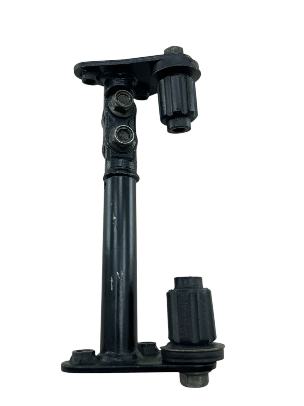 15400420925-whatsapp-image-2025-12-12-at-14-44-13-3.jpg Suporte motor espaçador Bandit 1200 2007 - 2008 - Imagem 1