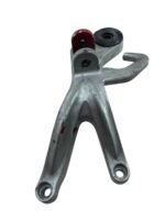 Suporte pedaleira traseira direita Comet 250 2010