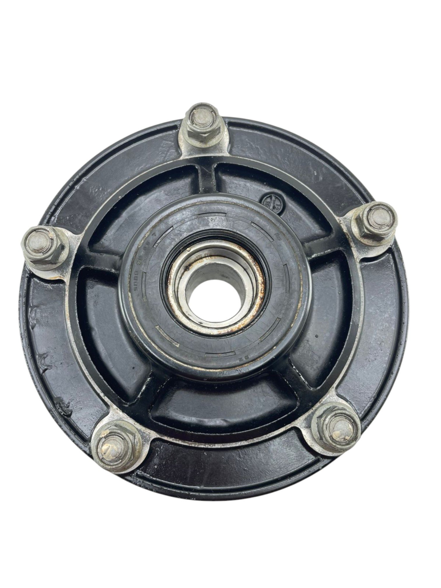 15414504654-whatsapp-image-2026-01-21-at-08-37-02-1.jpg Flange coroa GSR 750 2013 - 2016 - Imagem 1
