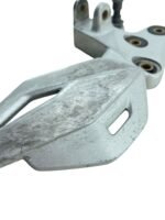 Suporte pedaleira dianteira esquerda GSR 750 2013 - 2016 - Imagem 10
