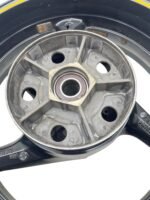 Roda traseira GSR 750 2013 - 2016 - Imagem 2