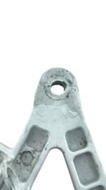 Suporte pedaleira dianteira direita CBR 900RR 1998 - 1999 - Imagem 7