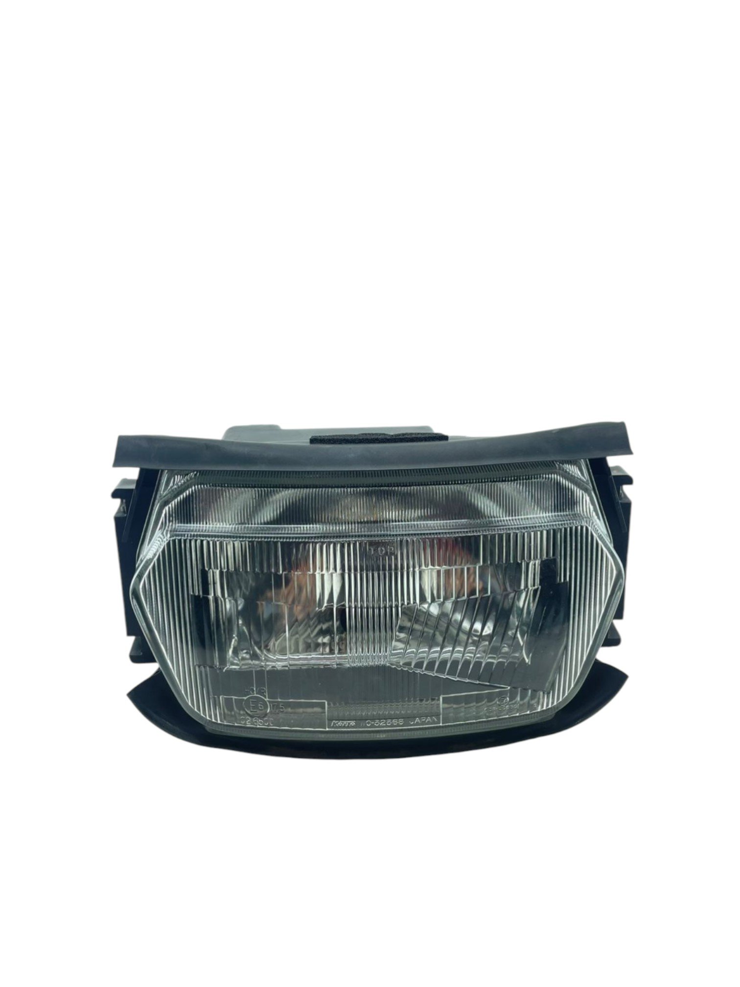15449176012-whatsapp-image-2026-02-13-at-16-27-16-3.jpg Farol GSX 750F 1988 - 1997 - Imagem 1