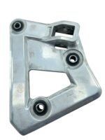 Suporte pedaleira dianteiro esquerdo GSX 750F 1988 - 1997