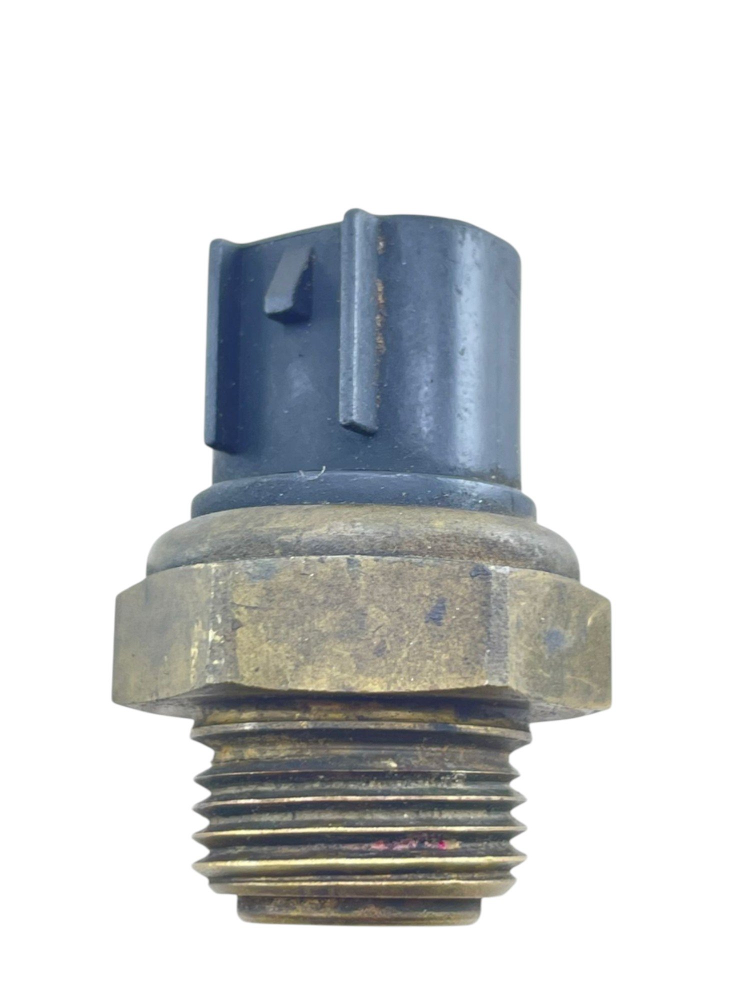 15449741666-whatsapp-image-2026-02-12-at-08-42-02-1-photoroom.jpg Sensor temperatura radiador YZF R6 1998 - 2002 - Imagem 1