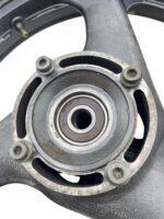 Roda traseira GSX 750F 1988 - 1997 - Imagem 3