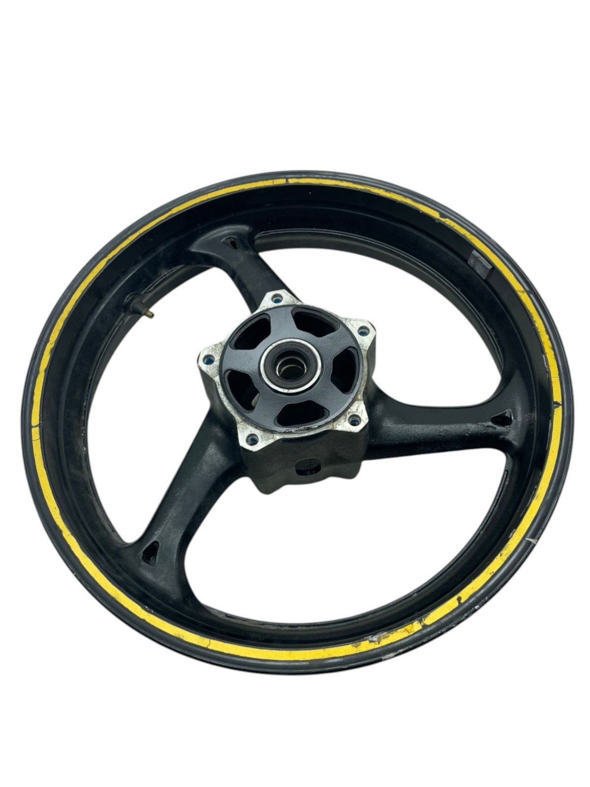 15482587715-whatsapp-image-2026-02-27-at-16-04-59-3.jpg Roda dianteira GSR 750 2013 - 2016 (C/ detalhe) - Imagem 1