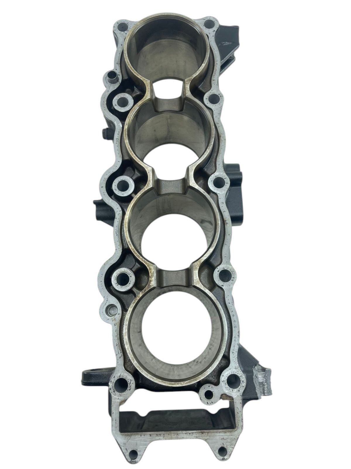 15507393438-whatsapp-image-2026-03-20-at-15-16-56.jpg Cilindro motor Z800 2013 - 2018 (C/Avaria) - Imagem 1