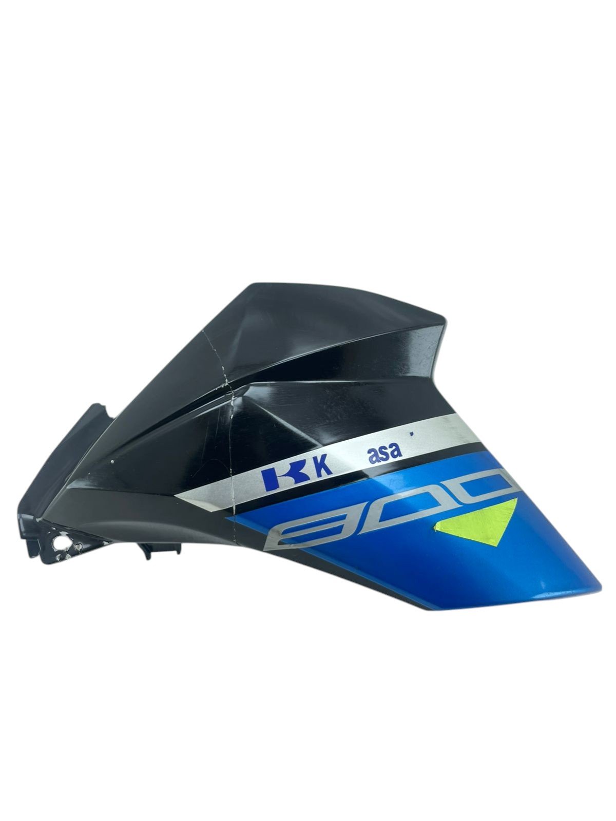 15507394641-whatsapp-image-2026-03-20-at-15-32-45.jpg Aba tanque direita Z800 2013 - 2018 (C/ avaria) - Imagem 1