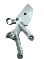Suporte pedaleira diant direito CB 1000R 2012 -2015 C/Avaria
