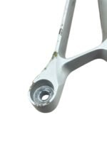 Suporte pedaleira traseiro direito CB 1000R 2012 - 2015 - Imagem 6