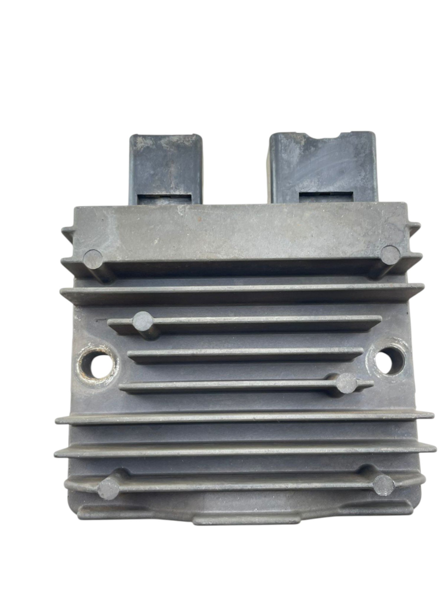 15513563003-whatsapp-image-2026-03-25-at-16-41-20.jpg Retificador CB 1000R 2012 - 2015 - Imagem 1