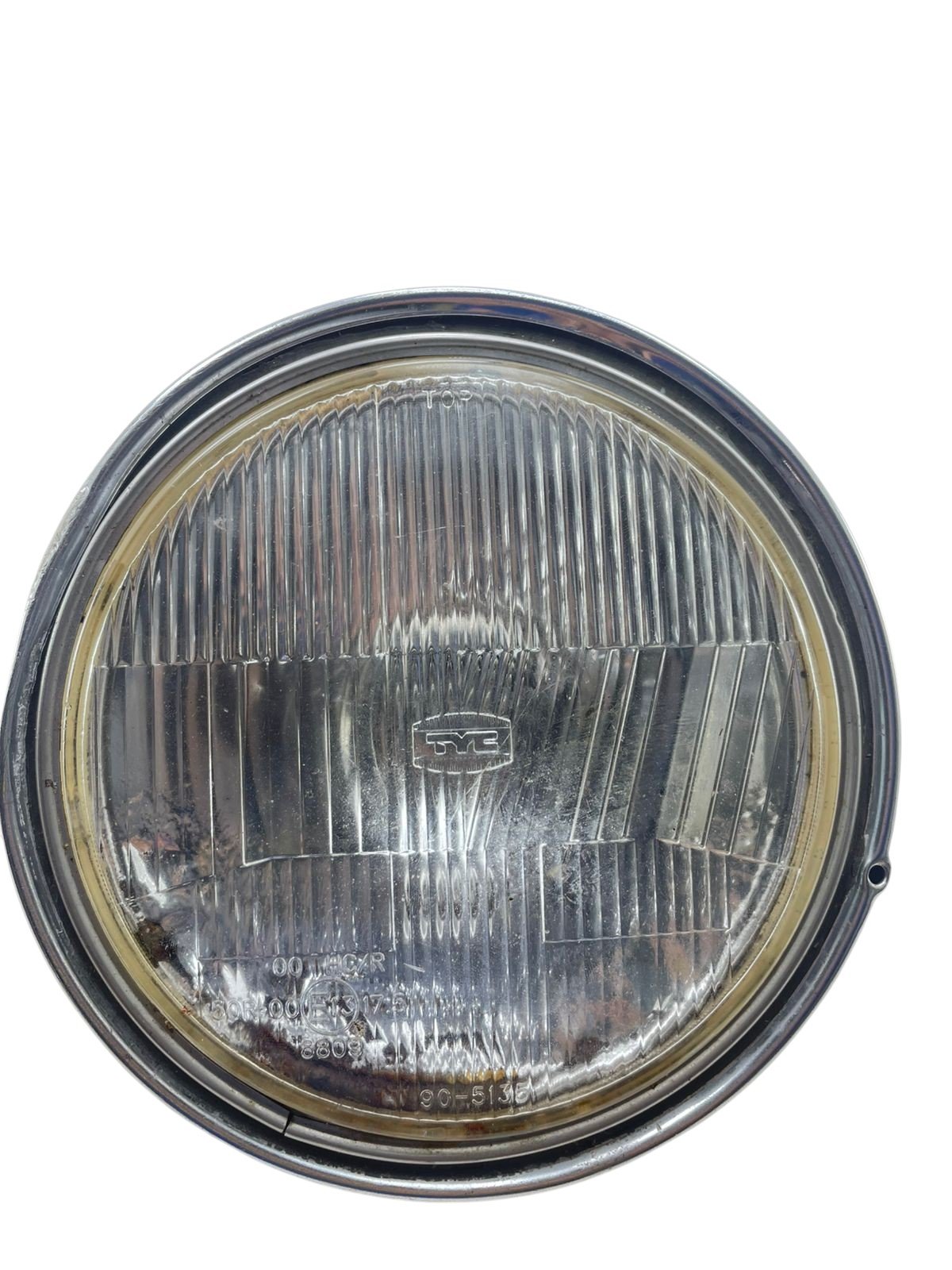 15517216849-whatsapp-image-2026-04-01-at-14-11-23-photoroom.jpg Farol GS 500 1998 - 2008 - Imagem 1