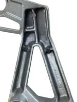 Suporte pedaleira traseira direita Bandit 1200 1996 - 2000 - Imagem 3