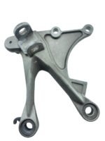 Suporte pedaleira dianteiro direito ZX6 2005 - 2006