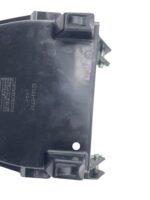 Tampa caixa ferramenta Z500 2024 - 2026 - Imagem 8