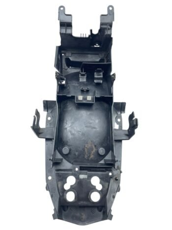 Paralama traseiro interno XJ6 2010 - 2012