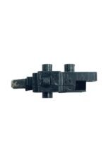 Interruptor freio dianteiro XJ6 2010 - 2012 - Imagem 4
