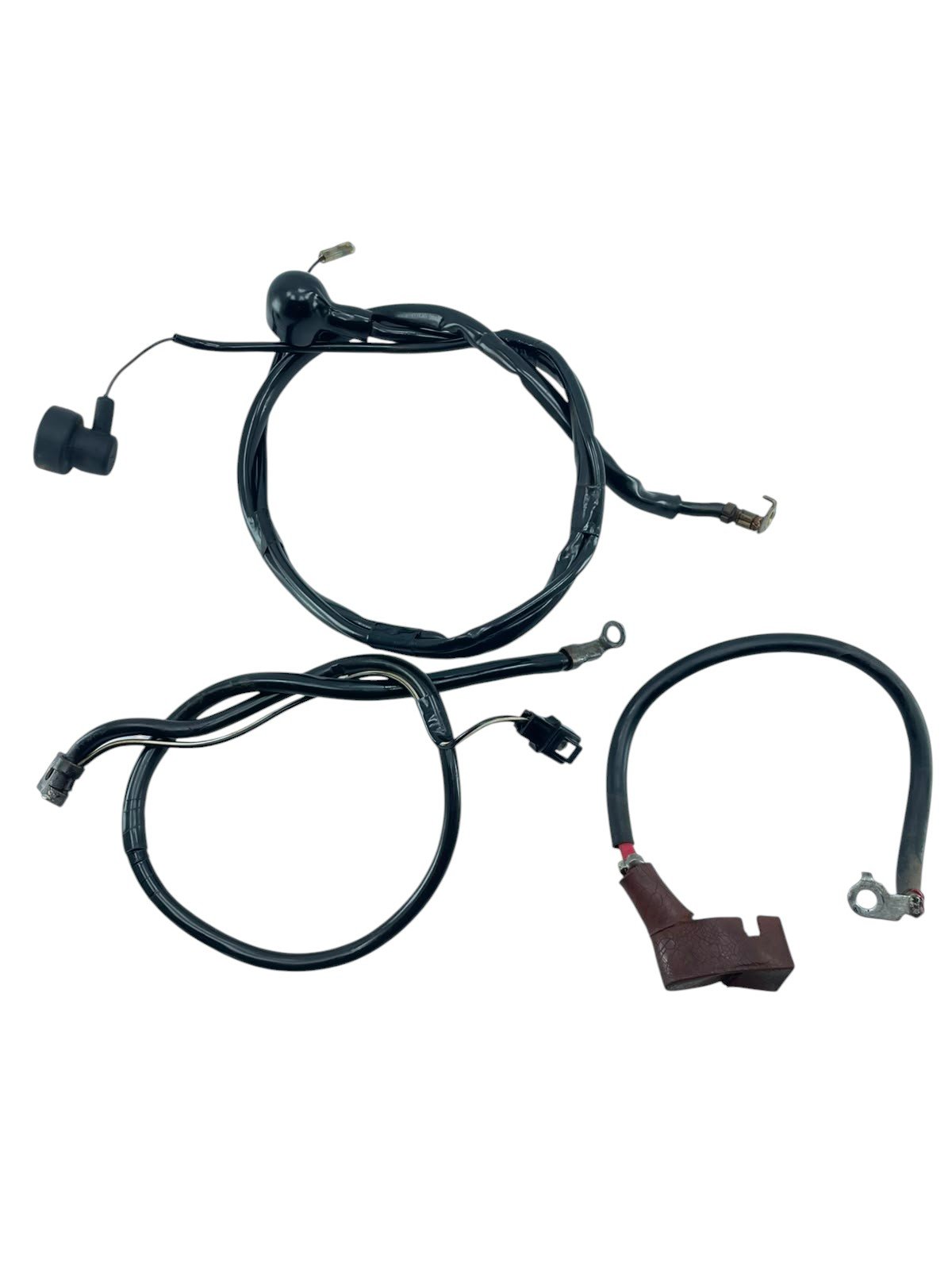 15556941940-whatsapp-image-2026-06-03-at-14-08-39.jpg Cabo positivo /Negativo /Motor arranq V-Strom 650 2007-2011 - Imagem 1