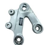 Suporte pedaleira dianteiro esq GSXR SRAD 1000 2004 - 2005
