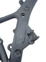Suporte pedaleira / Bacalhau direito ER6N 2009 - 2011 - Imagem 7