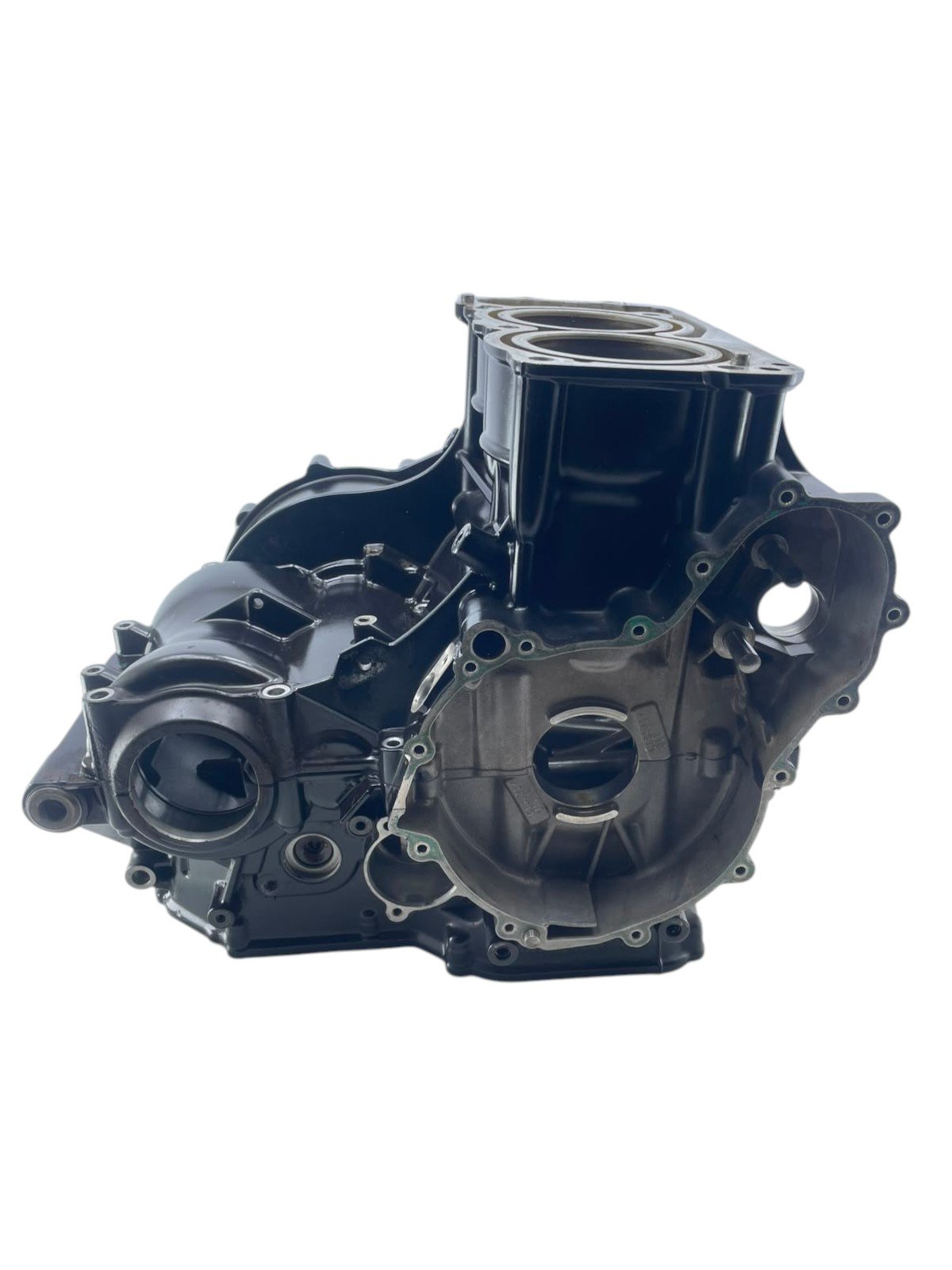 15571542177-whatsapp-image-2026-07-06-at-16-34-50-1.jpg Par bloco motor BMW F 800 GS 2013 - 2018 - Imagem 1