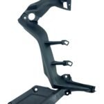 Acabamento carenagem lateral esq CBR 650R 2019 - 2024 C/Avar