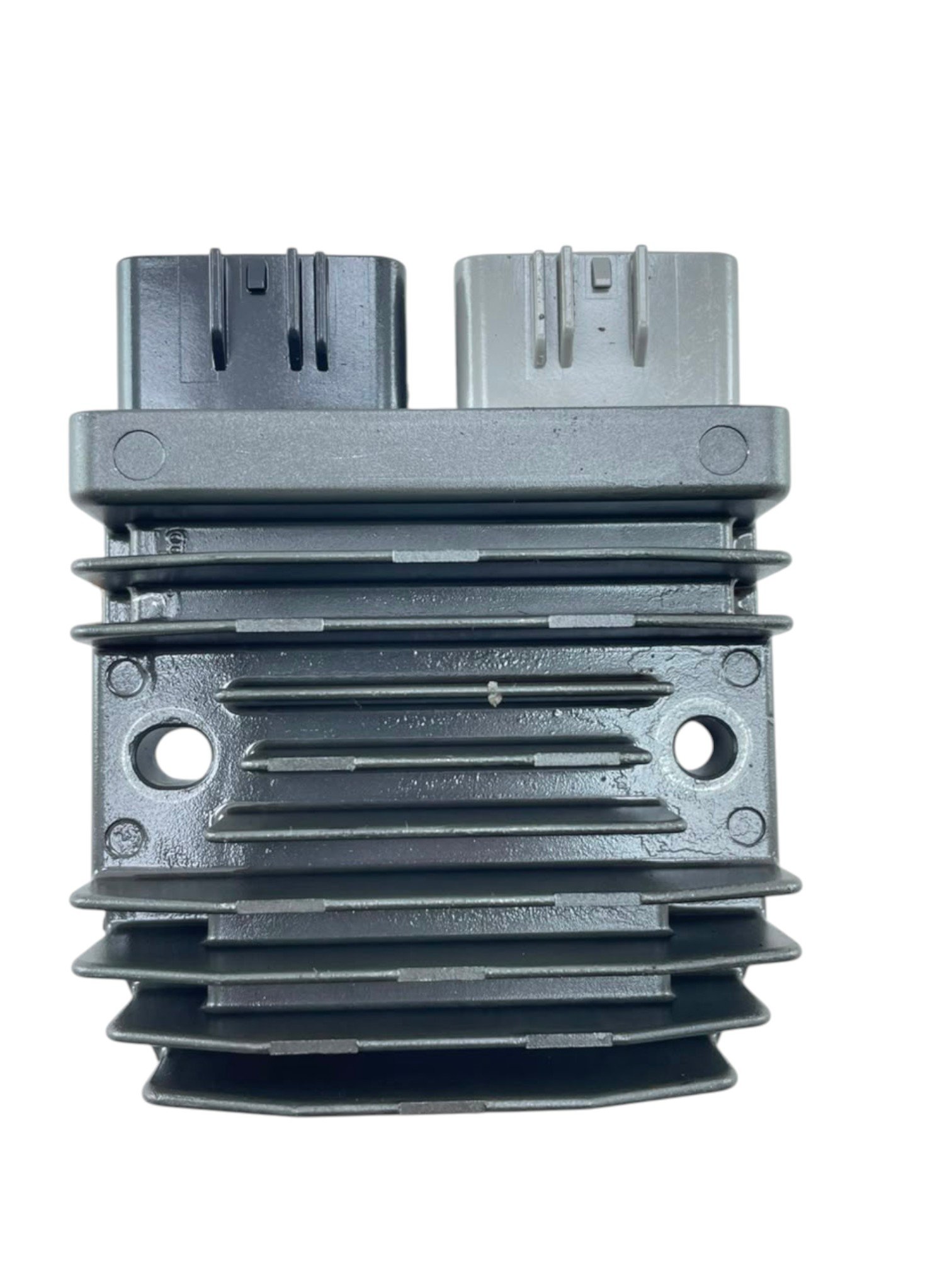 15571836835-whatsapp-image-2026-07-08-at-13-37-00-1.jpg Retificador CBR 650R 2019 - 2024 - Imagem 1